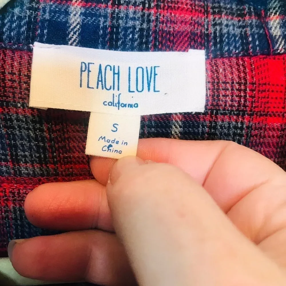 PEACH LOVE CALIFORNIA long sleeve flannel jacket shacket pockets. Size‎ small